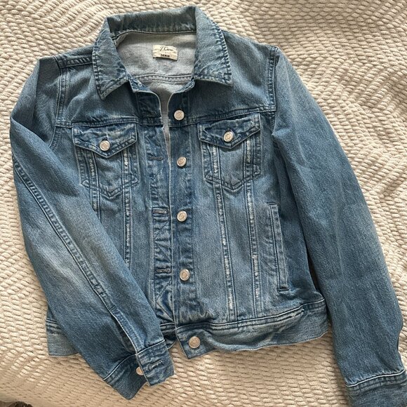 J Crew Blue Denim Jacket in Holston Wash - Picture 9 of 9